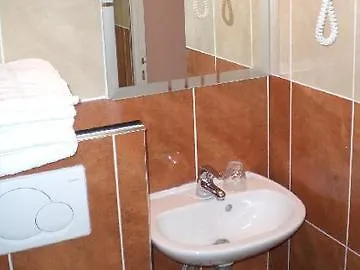 ホテル デザール パリ フランス