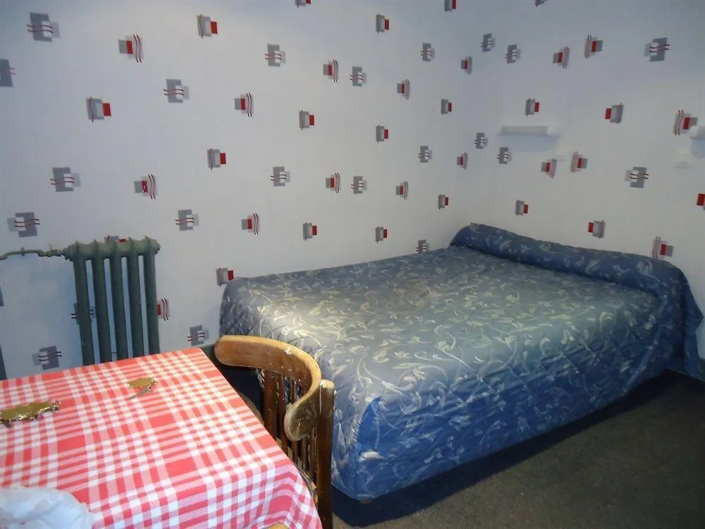 Hotel Des Arts Paris